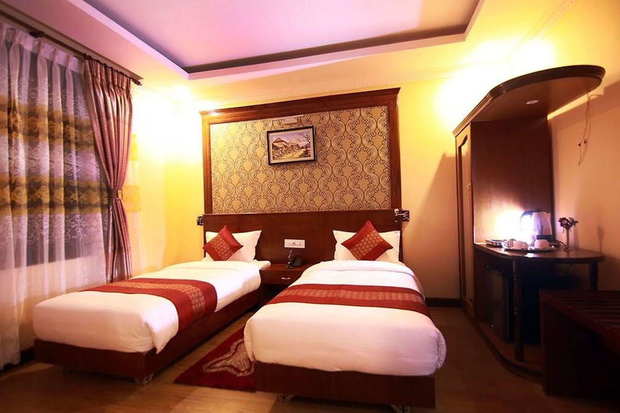 Hotel Pokhara Goodwill Ngoại thất bức ảnh